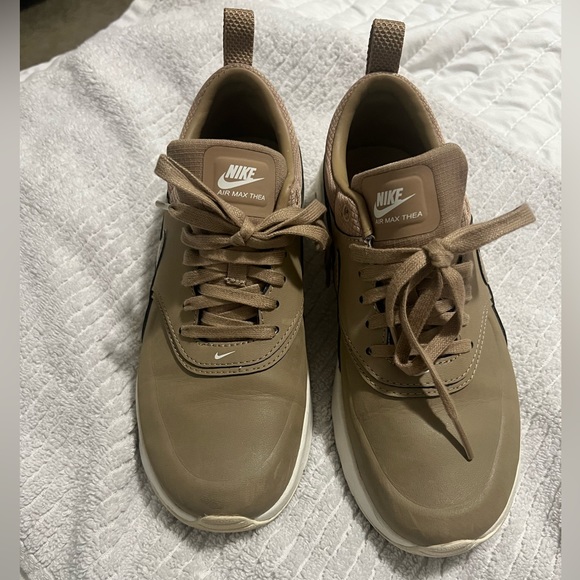 Nike Air Max Thea Desert Camo Nike Air Max Thea Desert Camo